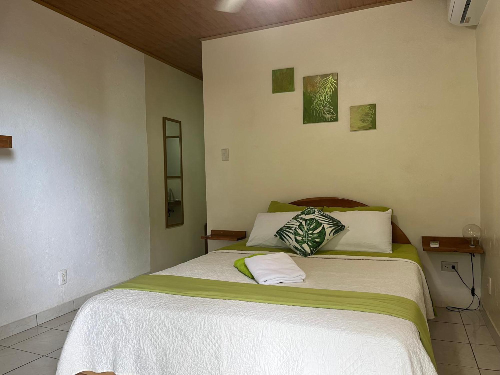 Villas Majolana Playa Herradura  Eksteriør bilde